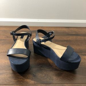 Forever 21 Blue Faux Suede Platform Sandals Sz 7.5
